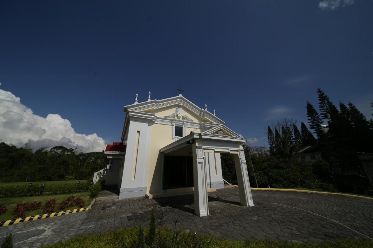 Отель Via Appia Tagaytay Тагайтай Экстерьер фото